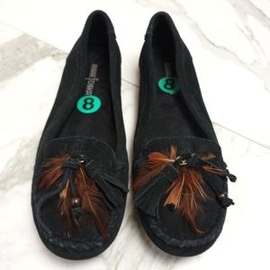 Minnetonka Black Feather Moccasins